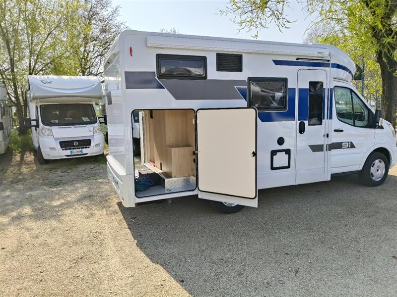 Caravan Club Tour