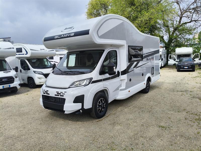 Mc-Louis - GLAMYS 320 - Noleggio Camper Torino